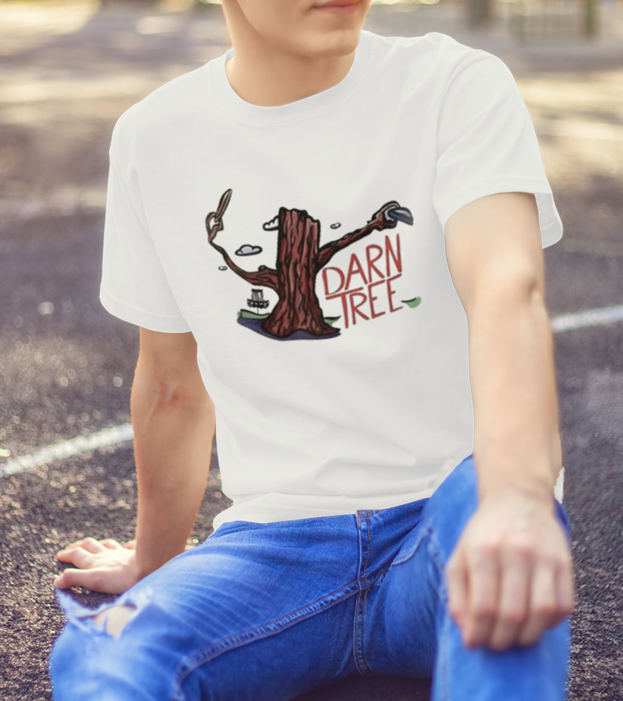 Banging Chains Darn Tree Disc Golf Humor T-Shirt