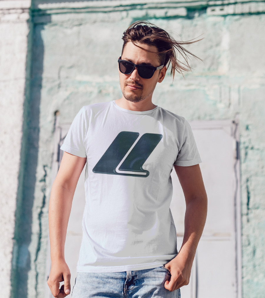 Lloyd Lisa’s Birthday Classic Airline T-Shirt