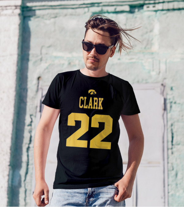Clark 22 Iowa Hawkeyes T-Shirt