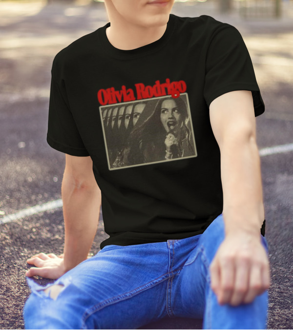 Olivia Rodrigo Live In Tokyo Japan 2024 Vintage Concert Photo T-Shirt