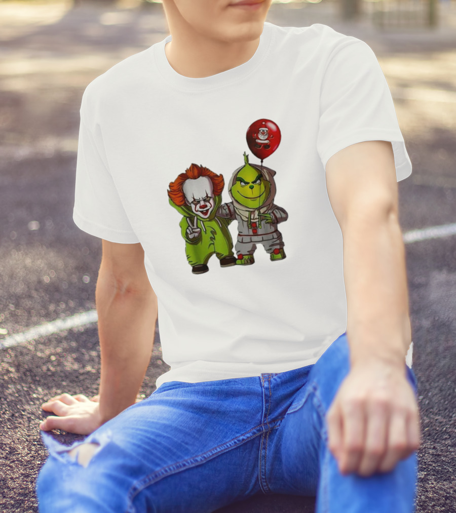 Pennywise Clown And Grinch Santa Balloon Halloween T-Shirt