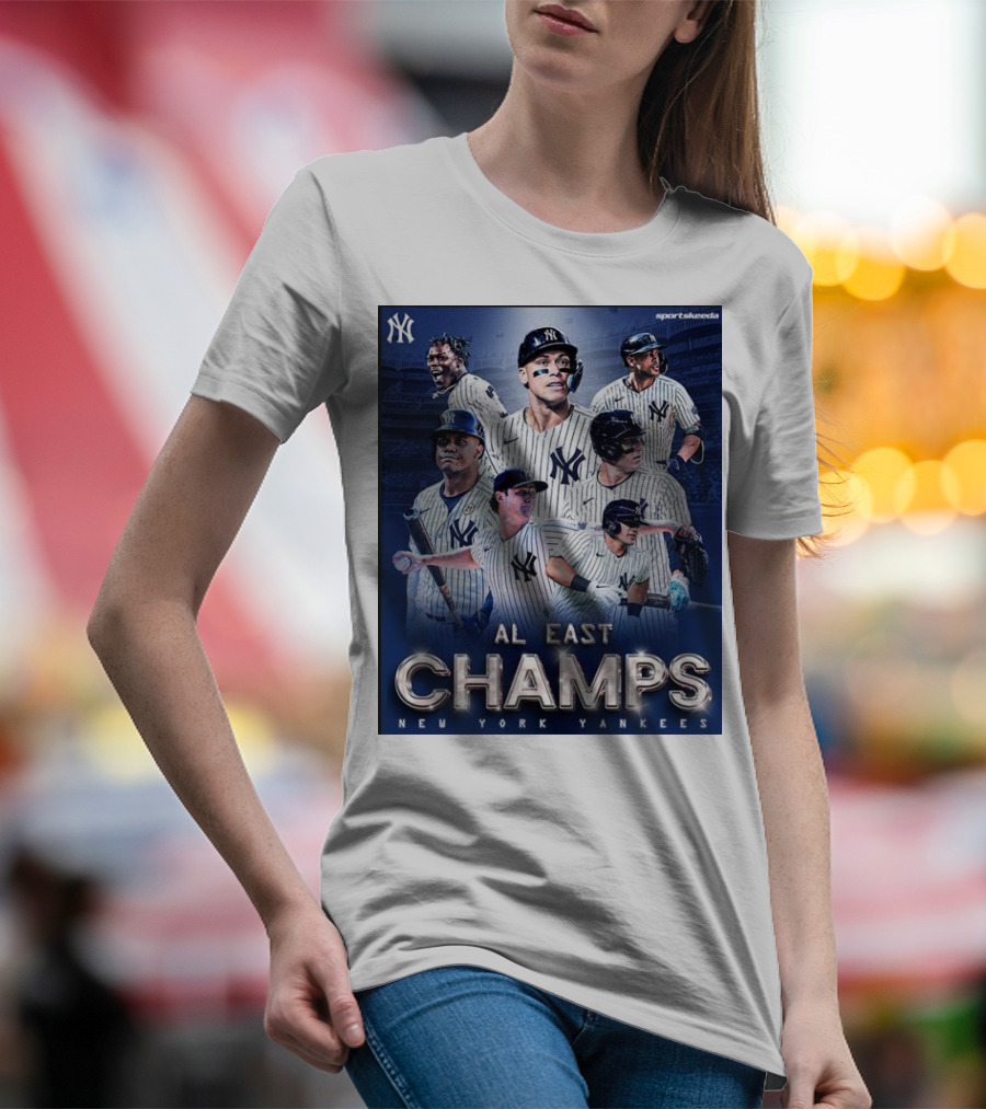 AL East Champs New York Yankees Victory Celebration Players Collage T-Shirt