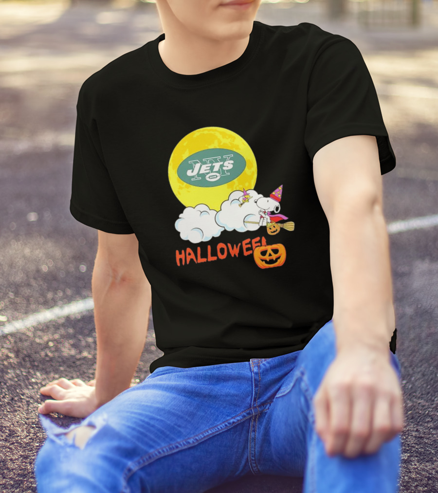 Snoopy Jets NFL Halloween 2024 Moon Pumpkin Clouds T-Shirt