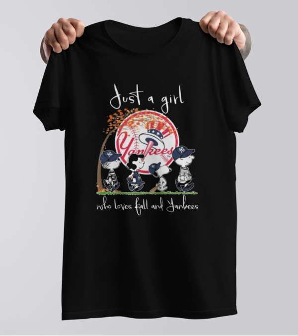 Just A Girl Who Loves Fall And Yankees Peanuts Characters T-Shirt