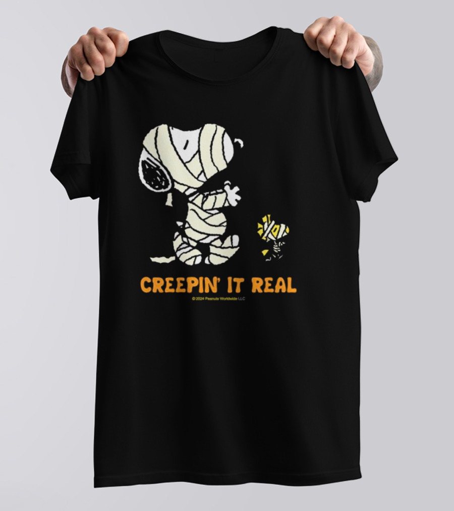 Peanuts Snoopy Woodstock Mummy Creepin’ It Real Halloween ©2004 Peanuts Worldwide LLC T-Shirt
