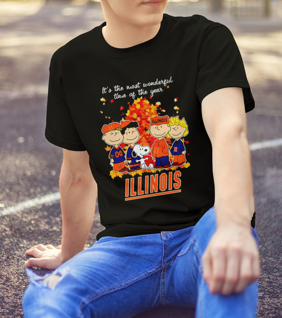 Peanuts Illinois Fall It's The Most Wonderful Time Of The Year Charlie Brown Snoopy Autumn Leaves T-Shirt