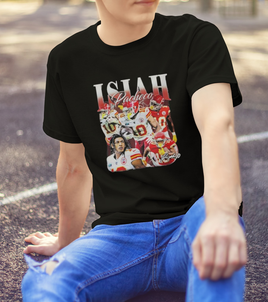 Isiah Pacheco Kansas City Chiefs Vintage Football Star T-Shirt