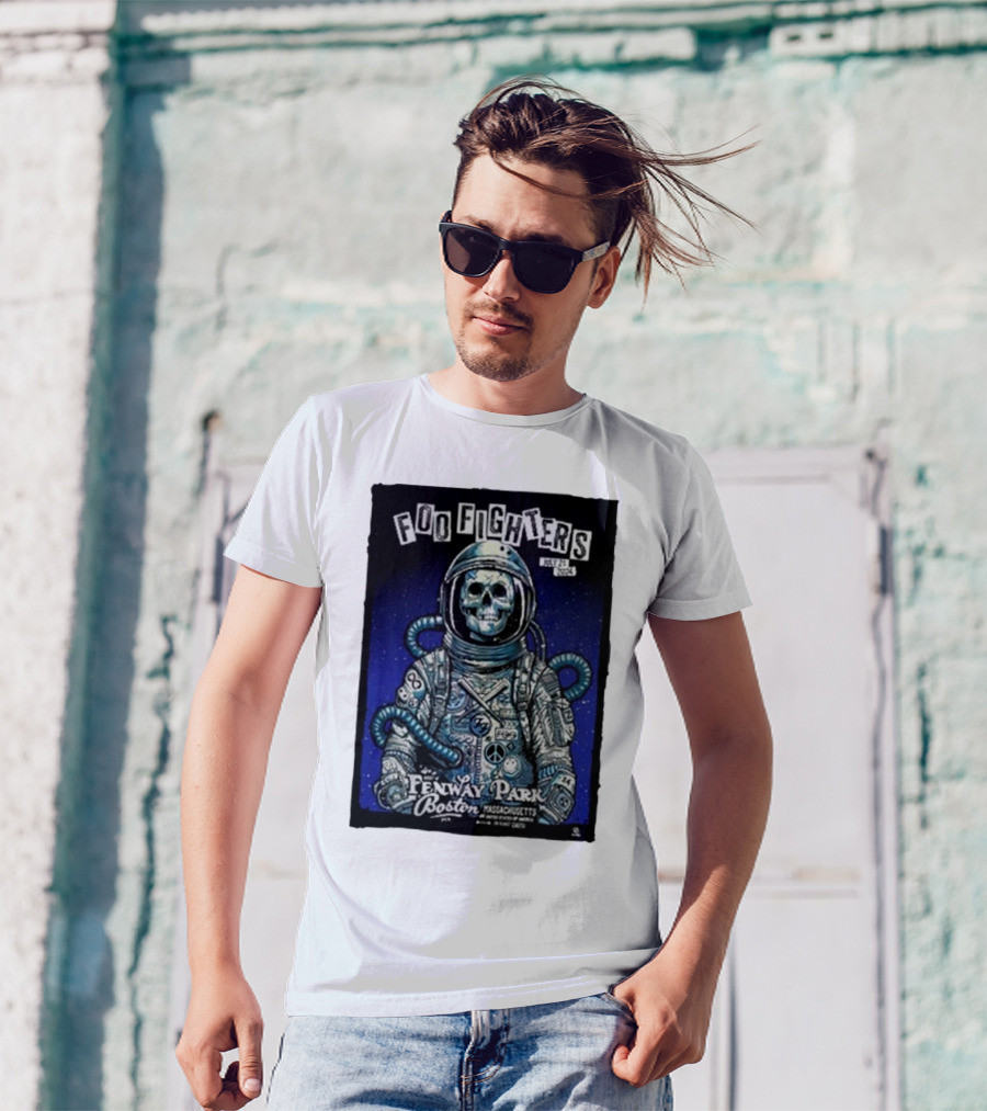 Foo Fighters Fenway Park Boston Massachusetts July 21 2024 Astronaut Skeleton T-Shirt