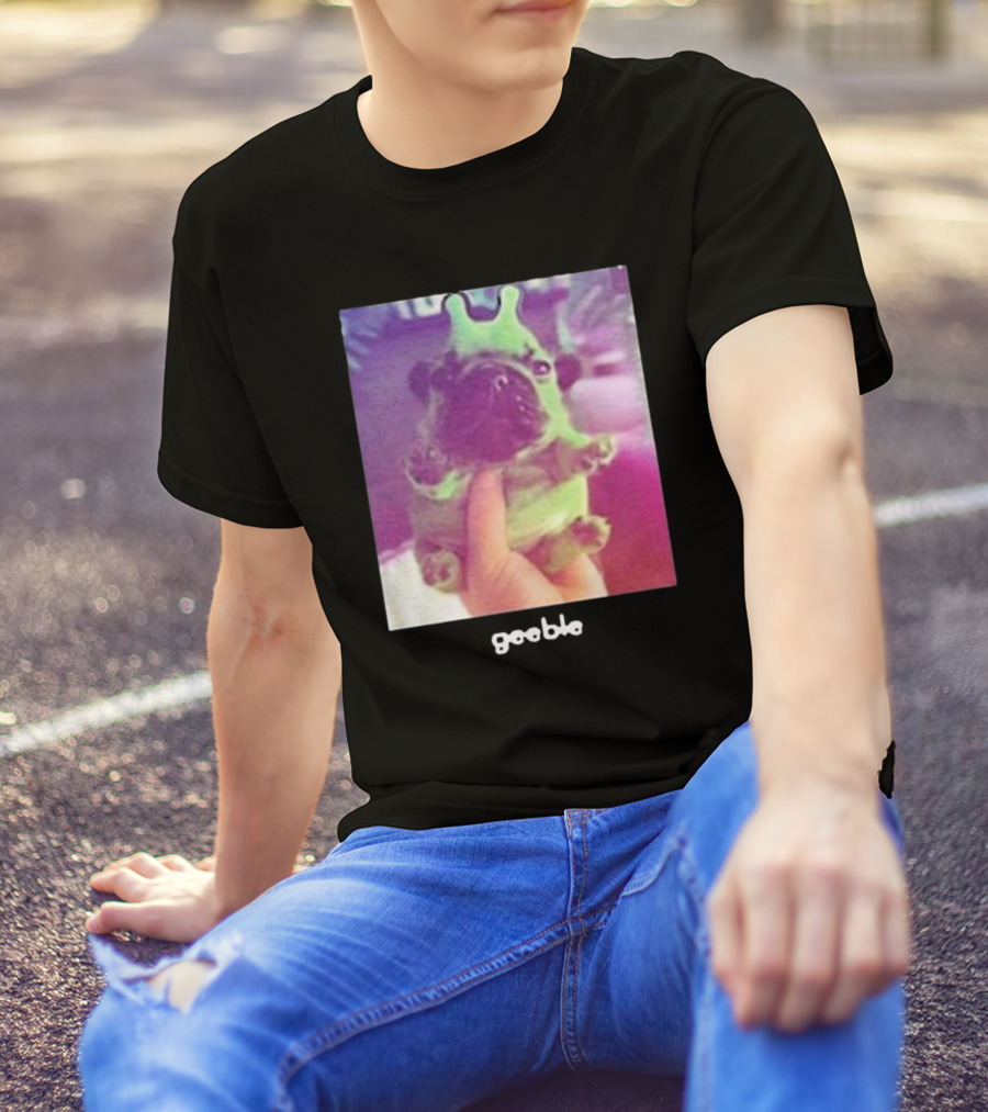 Pibble Palace Geeble Pug Crown T-Shirt
