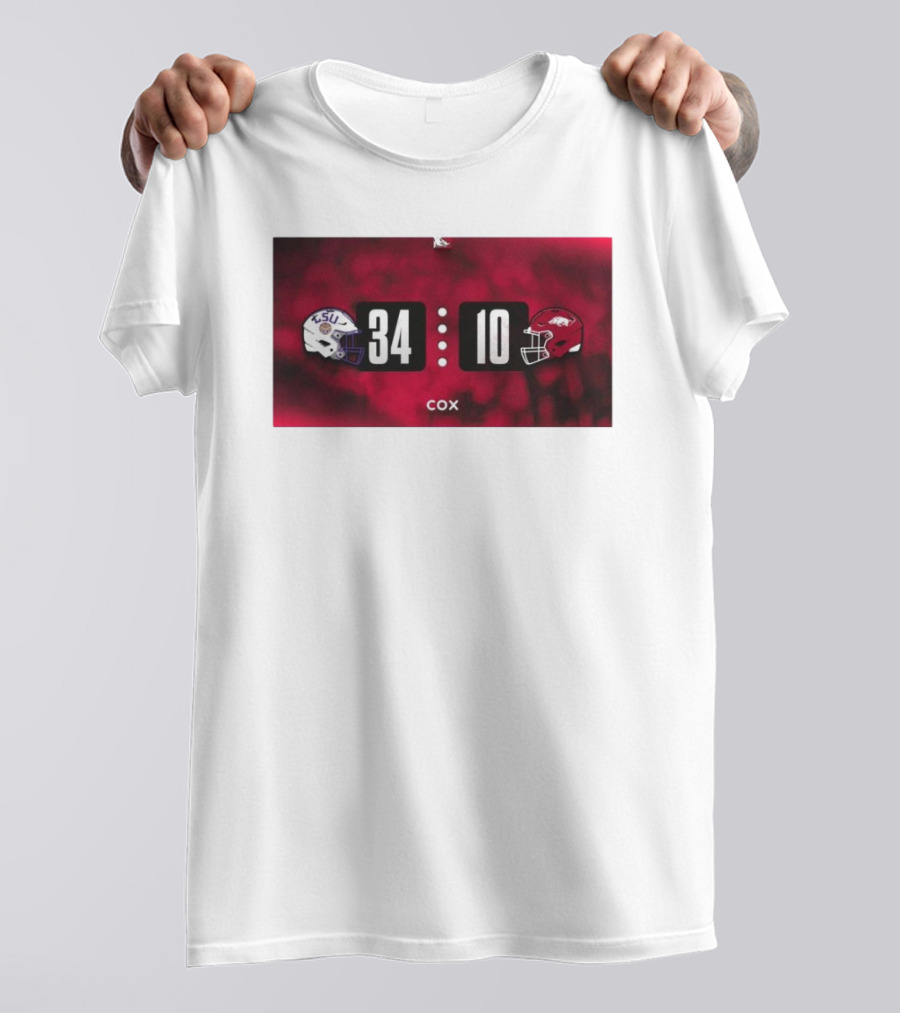 Final Score LSU Tigers 34-10 Arkansas Razorbacks Helmet Cox T-Shirt