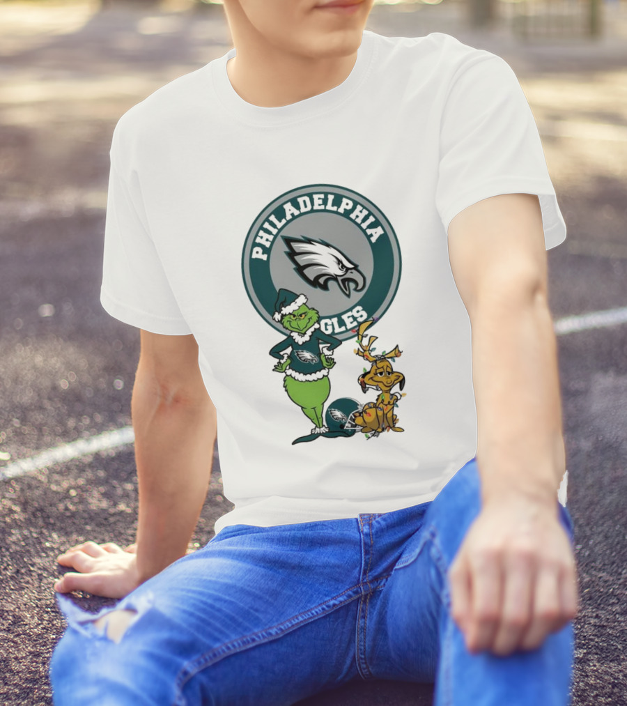 Grinch Max Philadelphia Eagles Merry Christmas T-Shirt
