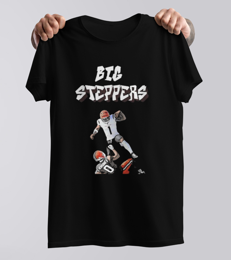 Big Steppers Ace Boogie Stripe City Football Action T-Shirt