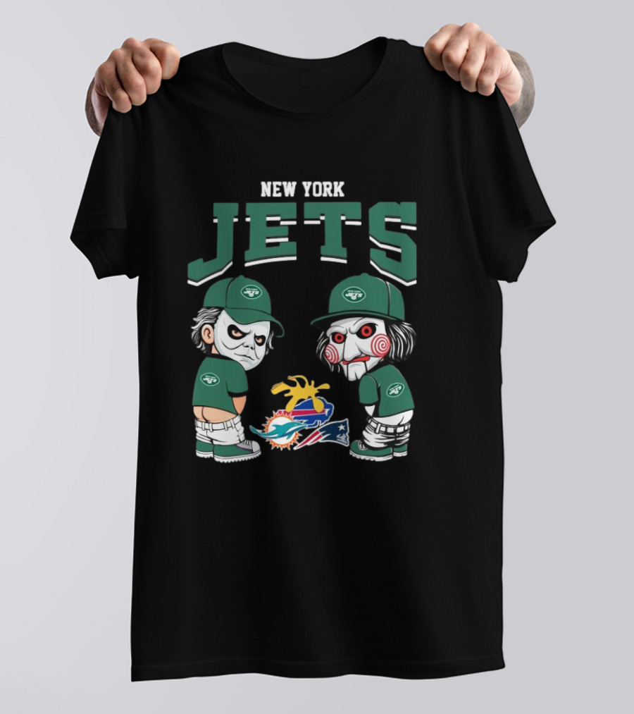 New York Jets NFL Halloween Peeing On Dolphins And Patriots T-Shirt