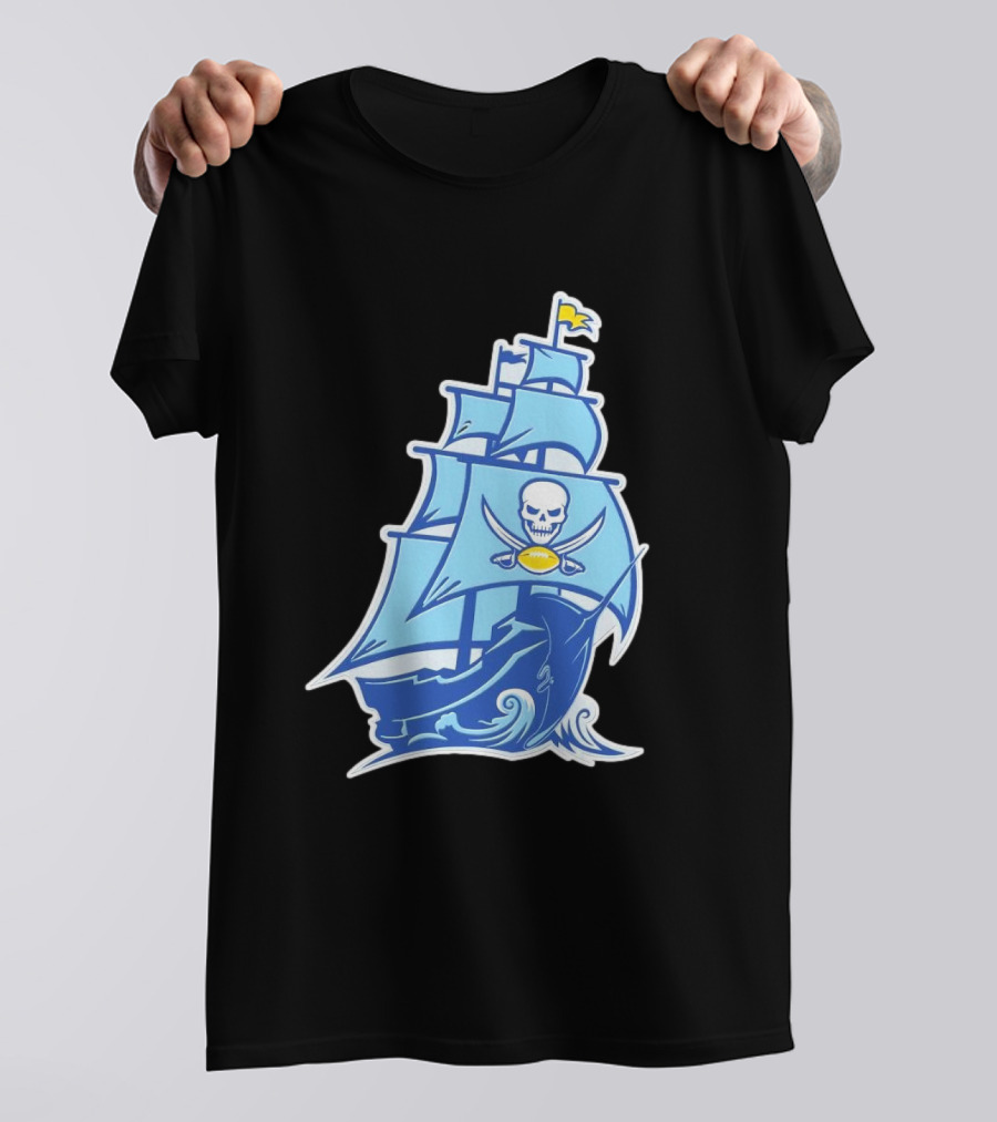 Tampa Bay Buccaneers Rays Ship Skull NFL MLB Mashup T-Shirt