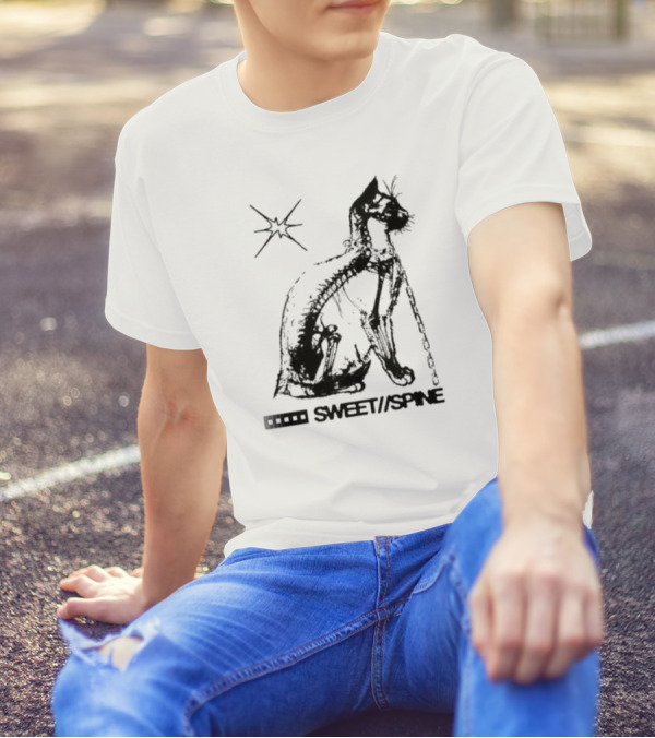 SWEET//SPINE Cat With Starburst And Chain Detail T-Shirt