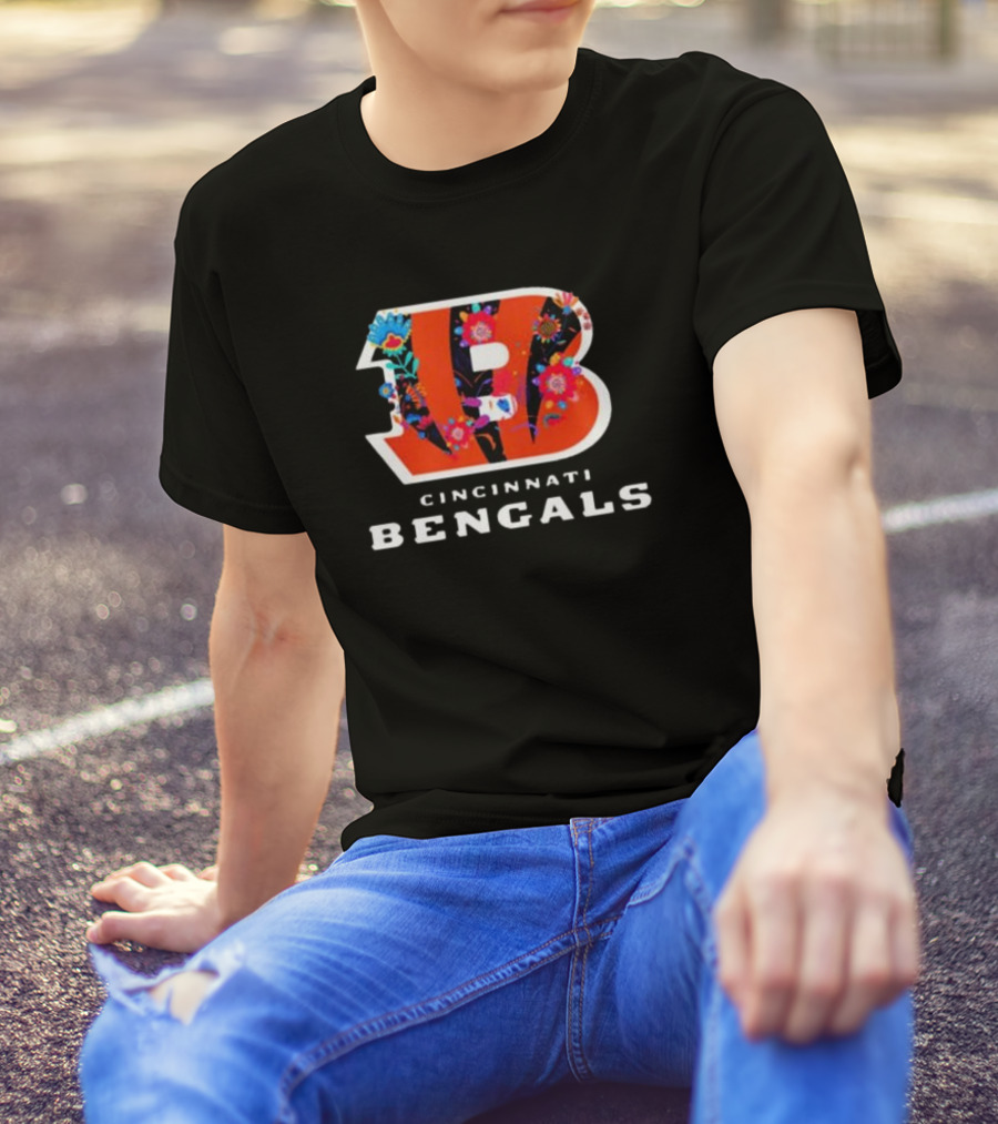Cincinnati Bengals 2024 Dia De Los Muertos Floral Logo Pullover T-Shirt