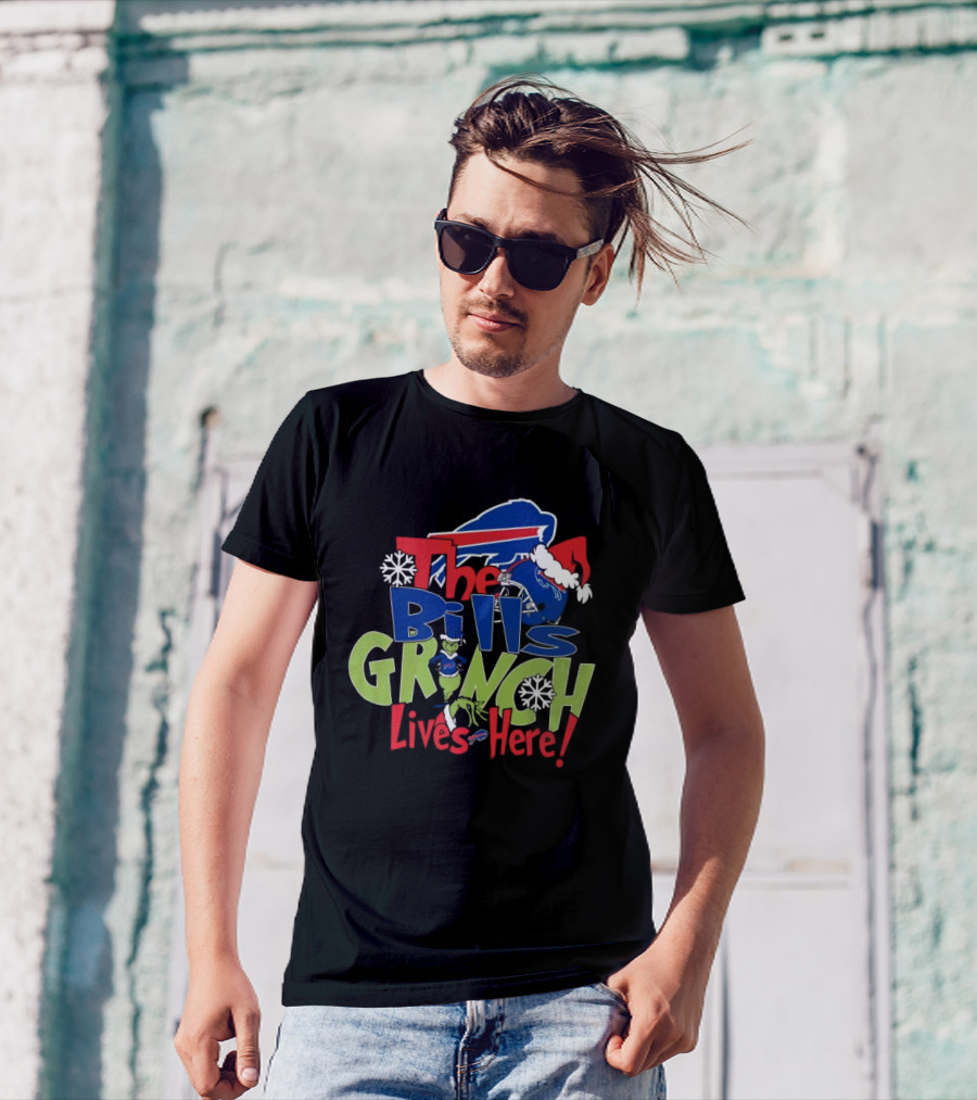 Buffalo Bills Grinch Lives Here Christmas T-Shirt