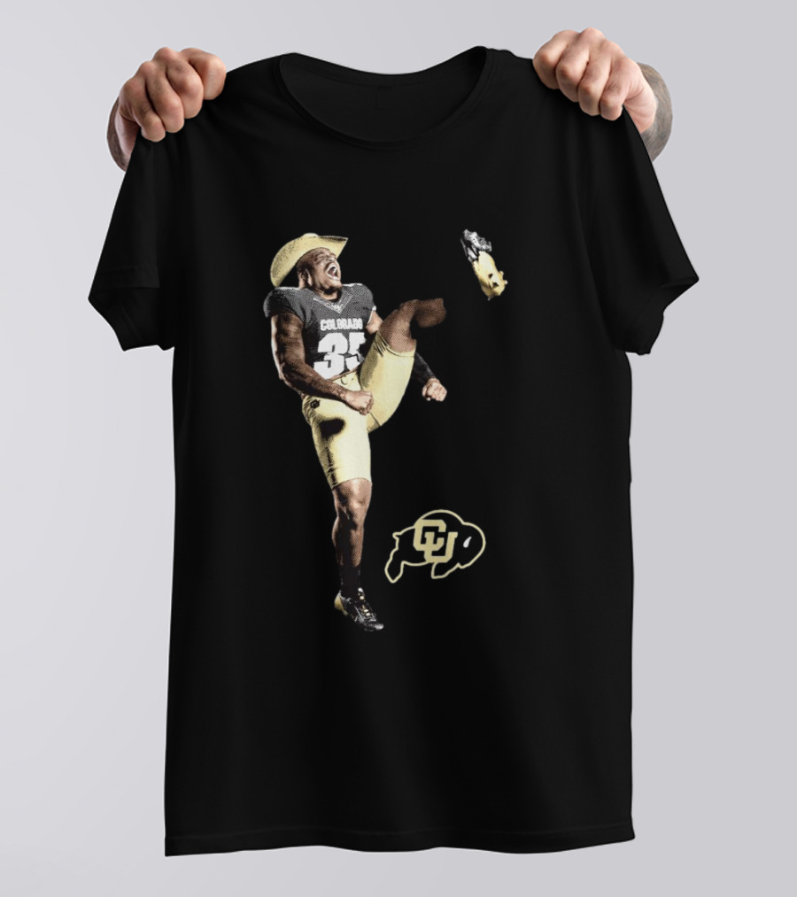 Colorado Buffs BJ Green II Cowboy Hat 90s Style Football Player With CU T-Shirt