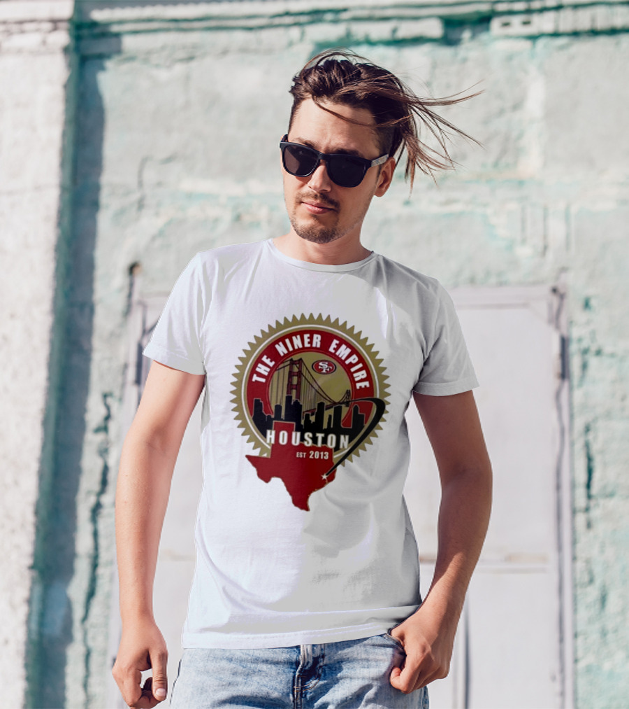 San Francisco 49ers NFL The Niner Empire Houston Est 2013 Golden Gate Bridge Skyline Badge T-Shirt