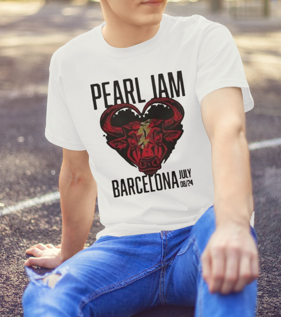 Pearl Jam Barcelona July 08/24 Bull Artwork Concert Event T-Shirt