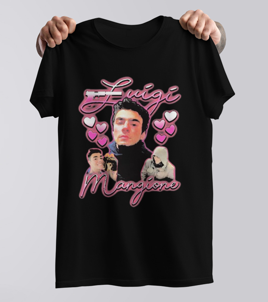 Free Luigi Mangione Heart Pink Hearts Surround T-Shirt