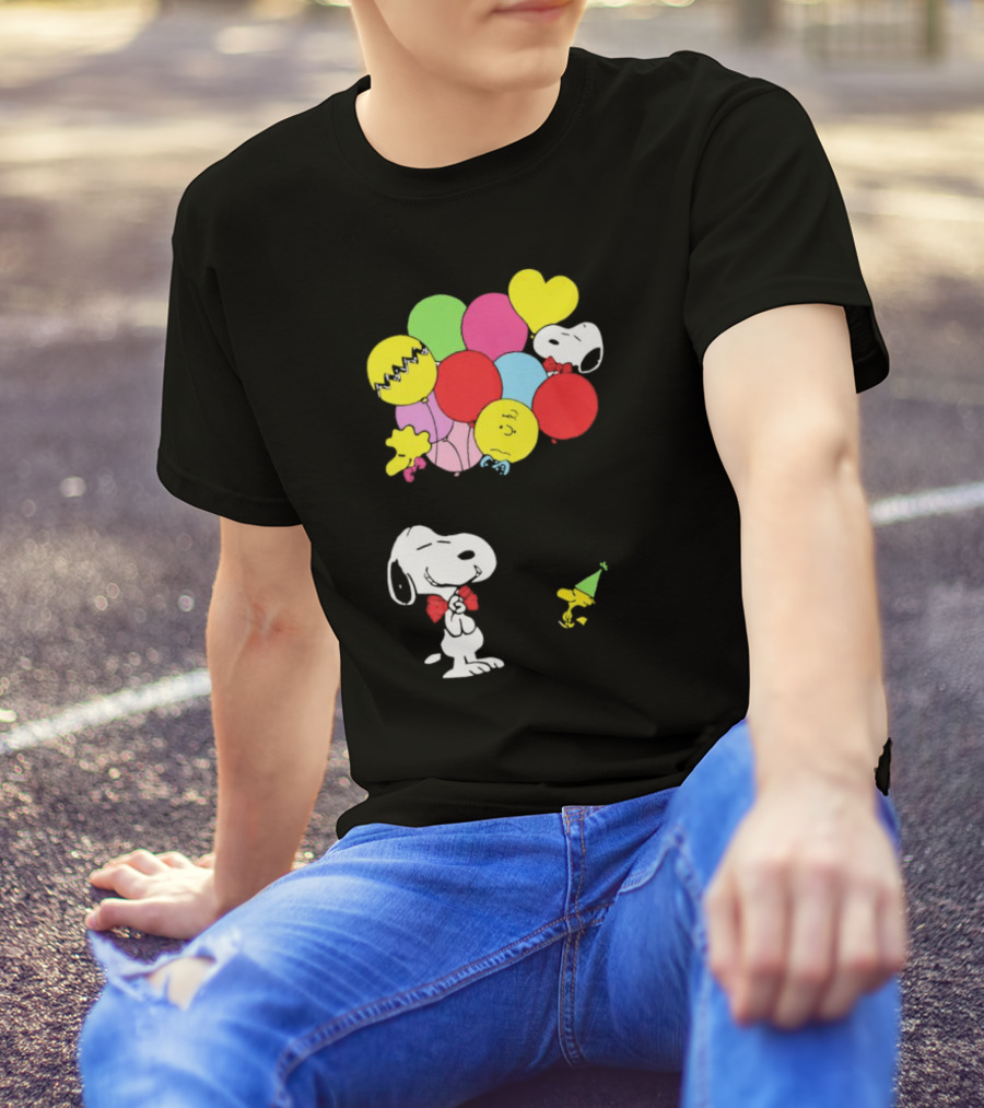 Peanuts Snoopy Woodstock Balloons Birthday T-Shirt