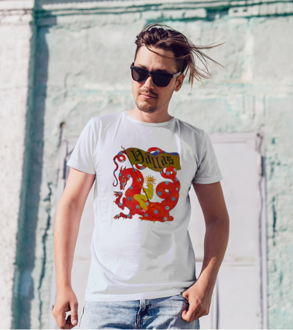 Hällas Flower Knight Riding Red Polka Dot Dragon T-Shirt
