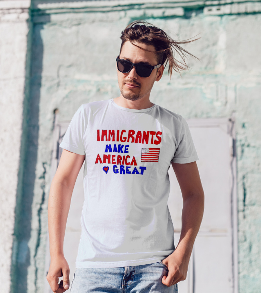 Immigrants Make America Great Heart Flag 2025 T-Shirt