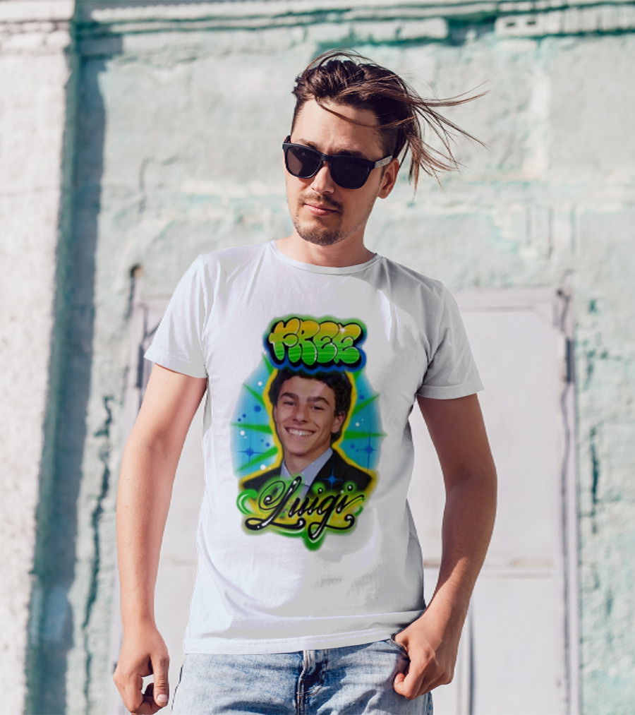 Free Luigi Keiajah Airbrush Style T-Shirt
