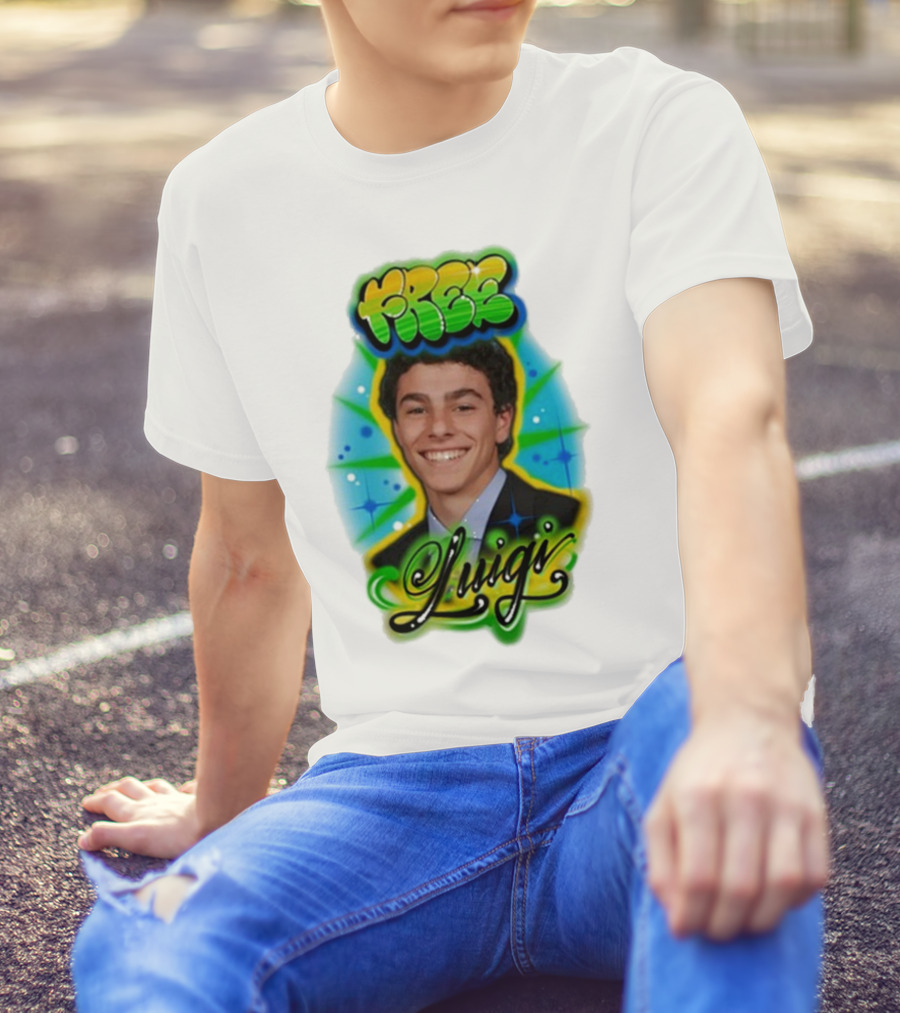 Free Luigi Keiajah Airbrush Style T-Shirt
