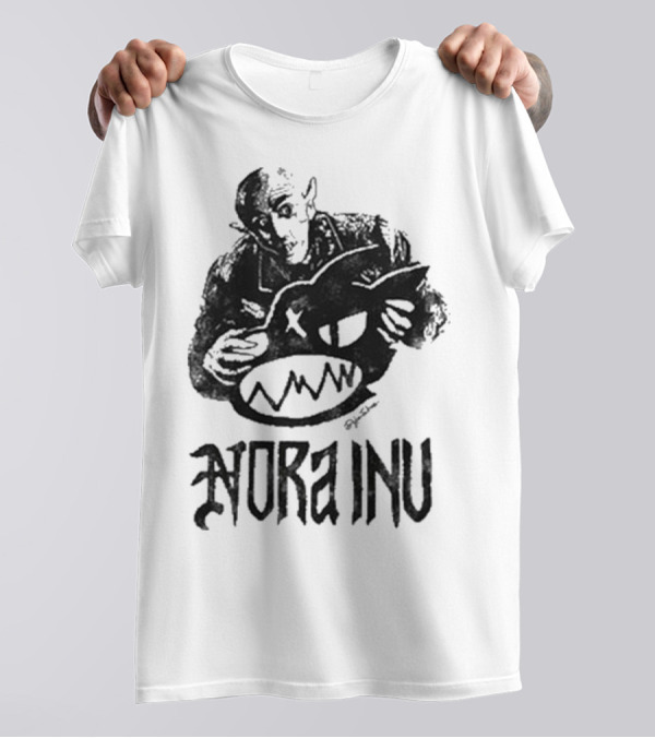Nora Inu Vampyre Monster Art T-Shirt