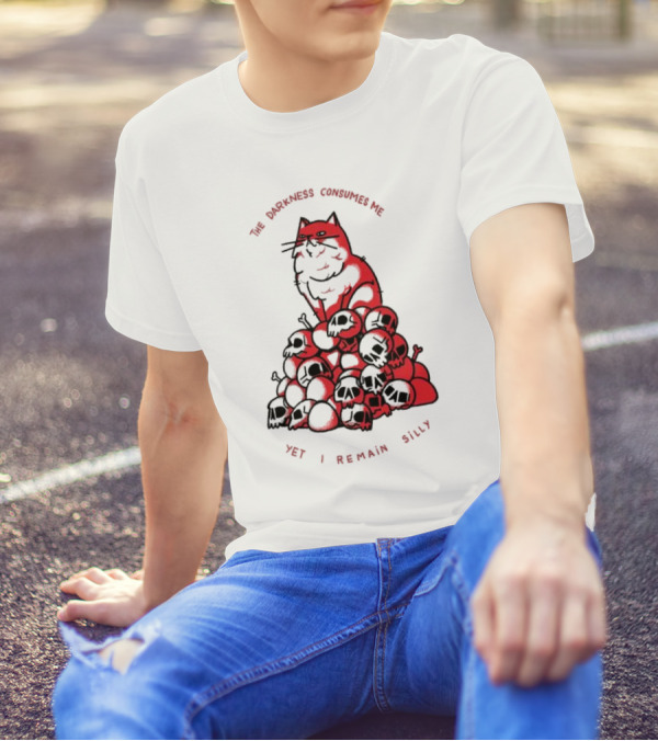 The Darkness Consumes Me Yet I Remain Silly Red Cat Bats Skulls T-Shirt