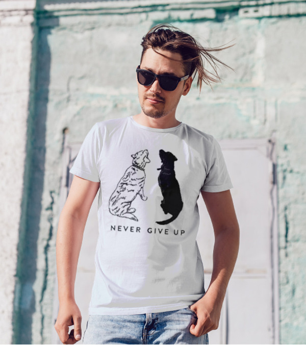 Never Give Up Dog Silhouettes Tors T-Shirt