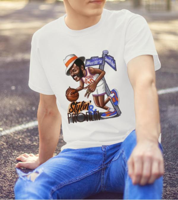 West 33rd St Seventh Ave Clyde Stylin Profilin New York Knicks Walt Frazier T-Shirt