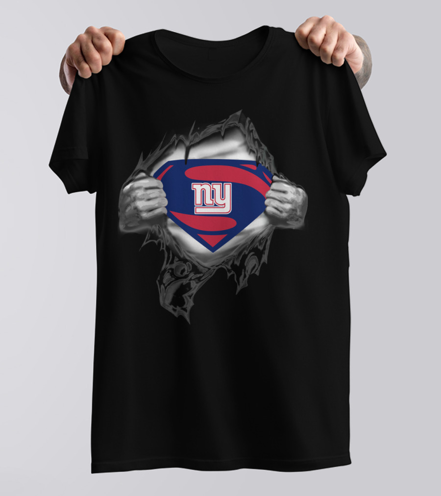 Ny Giants Superman Logo Ripped Chest T-Shirt
