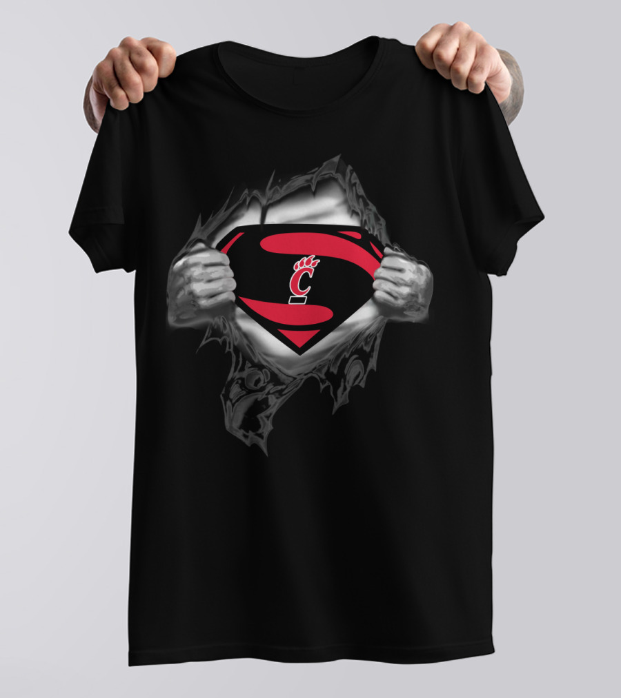 Cincinnati Bearcats Logo Superhero 187 T-Shirt