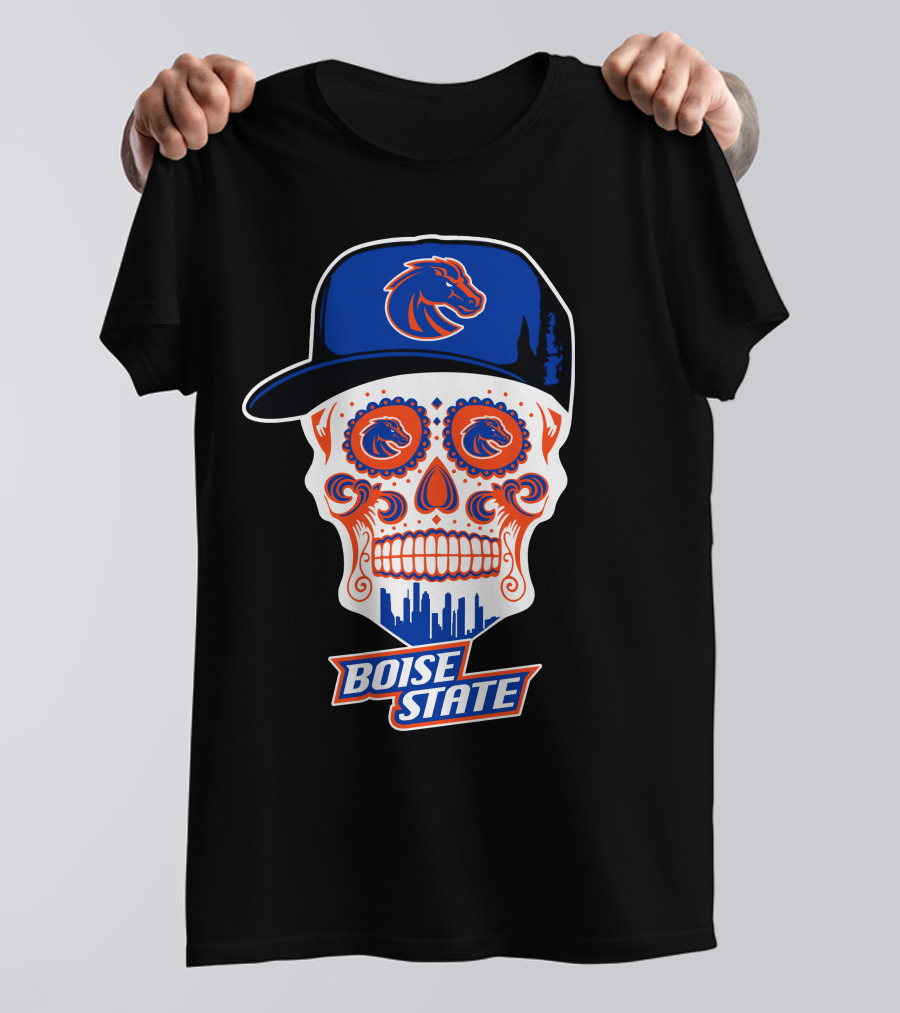 Boise State Broncos Skull With Hat And City Skyline T-Shirt