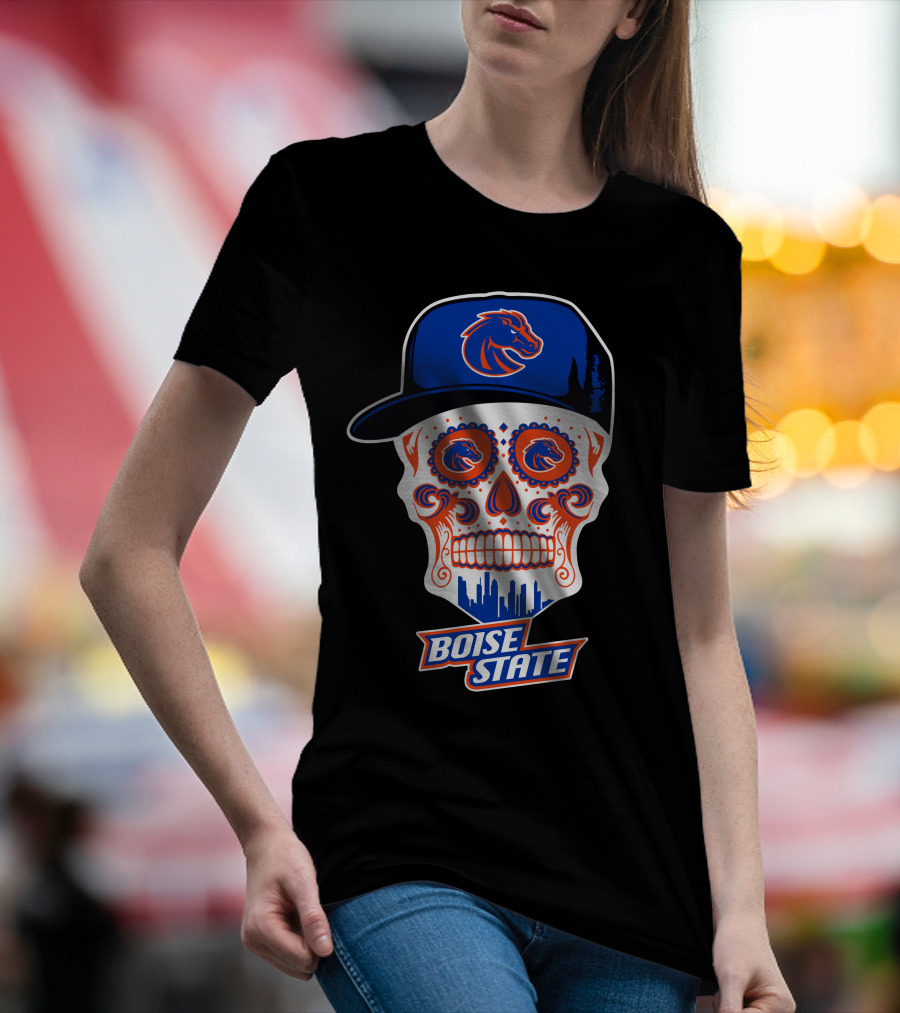 Boise State Broncos Skull With Hat And City Skyline T-Shirt