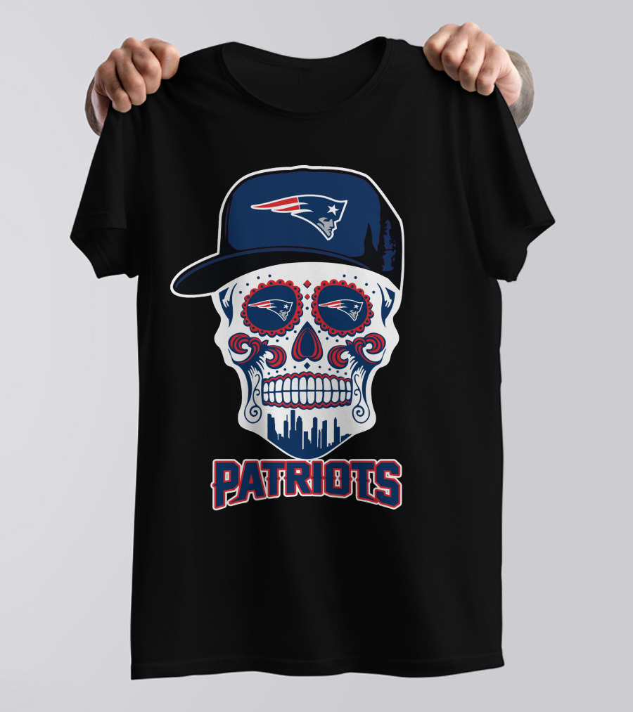 New England Patriots Skull With Hat And Cityscape T-Shirt