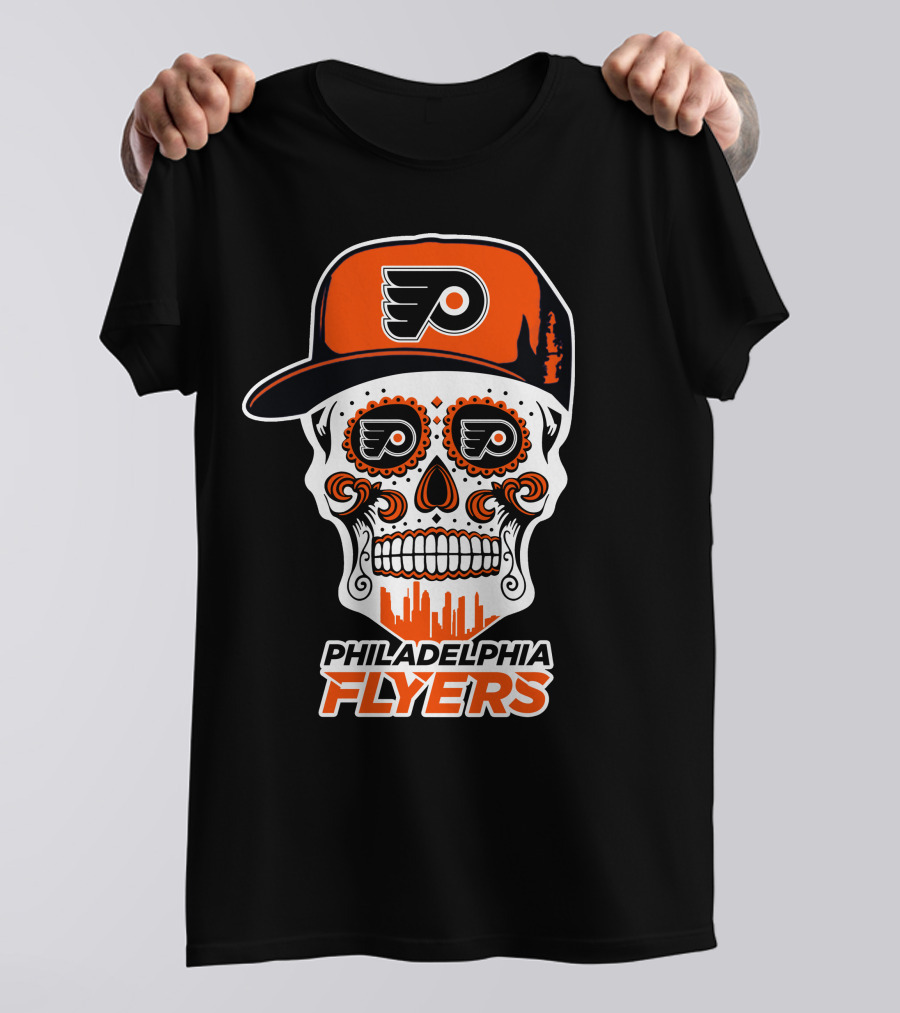 Philadelphia Flyers Skull Art With Cap And Skyline T-Shirt