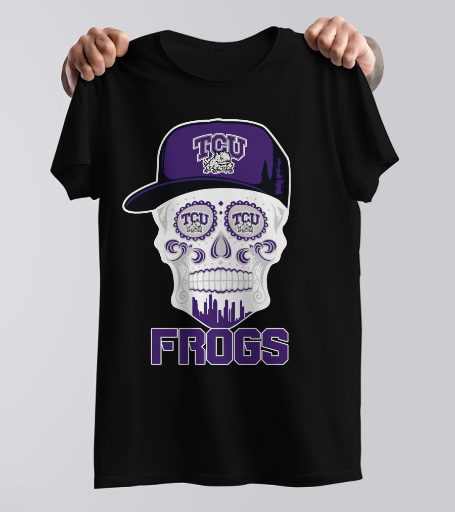 Tcu Horned Frogs Skull With Hat And City Skyline T-Shirt