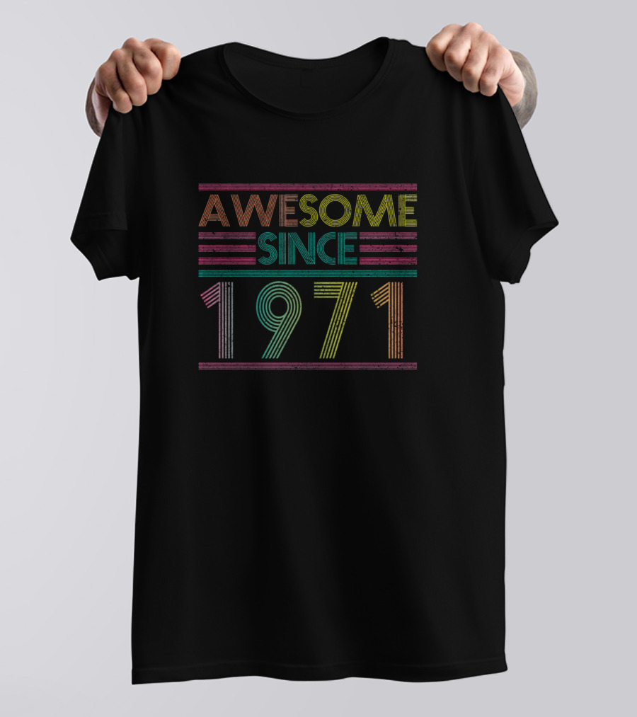 Awesome Since 1971 Retro Vintage Birthday Year T-Shirt