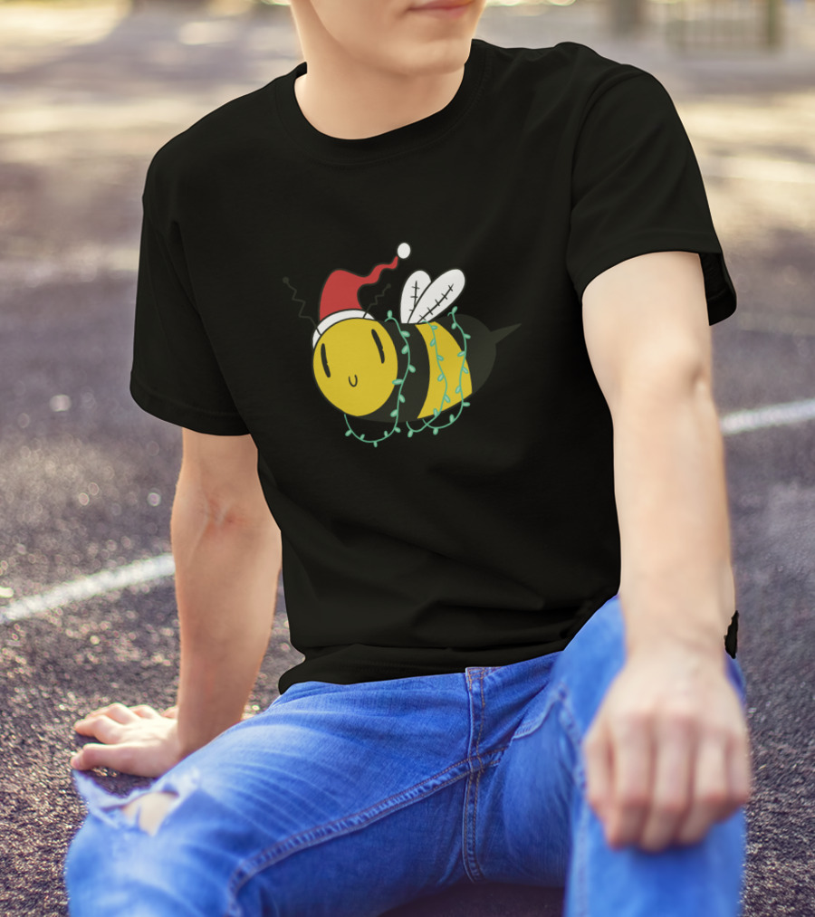 Christmas Bee Santa Hat Lights T-Shirt