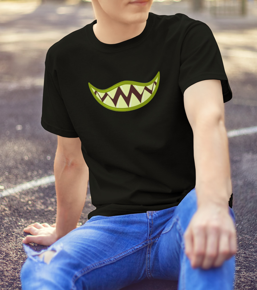 Horror Mouth Creepy Green Monster Teeth T-Shirt