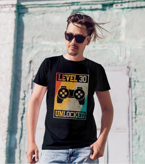 Level 30 Unlocked Vintage Gamer Controller T-Shirt