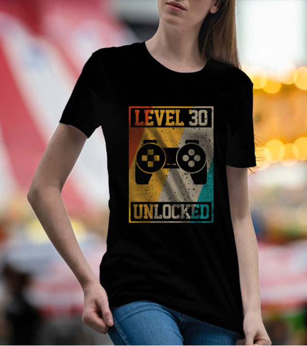 Level 30 Unlocked Vintage Gamer Controller T-Shirt
