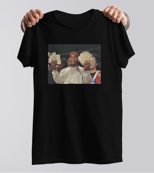 Mike Tyson Holding Money Boxing Champion Vintage Photo T-Shirt