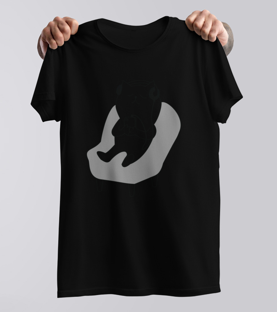 Relaxing Cat Listening To Music On Headphones T-Shirt