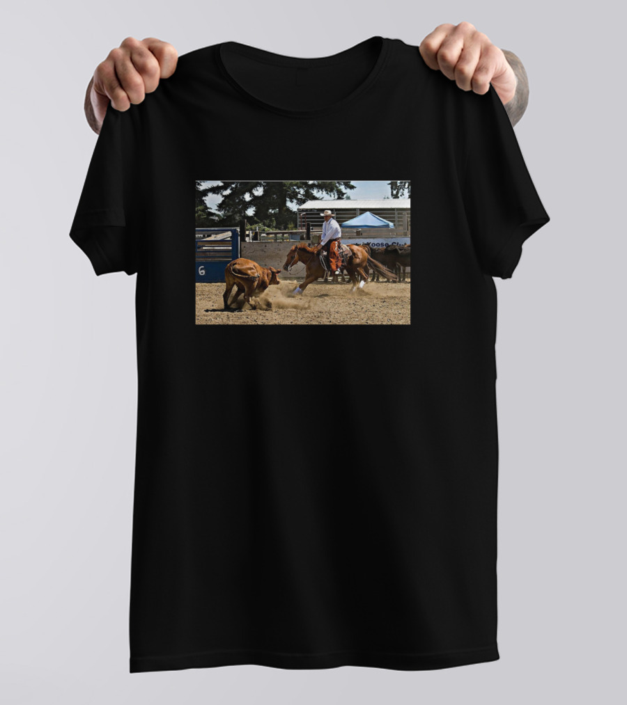 The Cuttin Horse Roping Cowboy Riding Arena Ranch Event T-Shirt