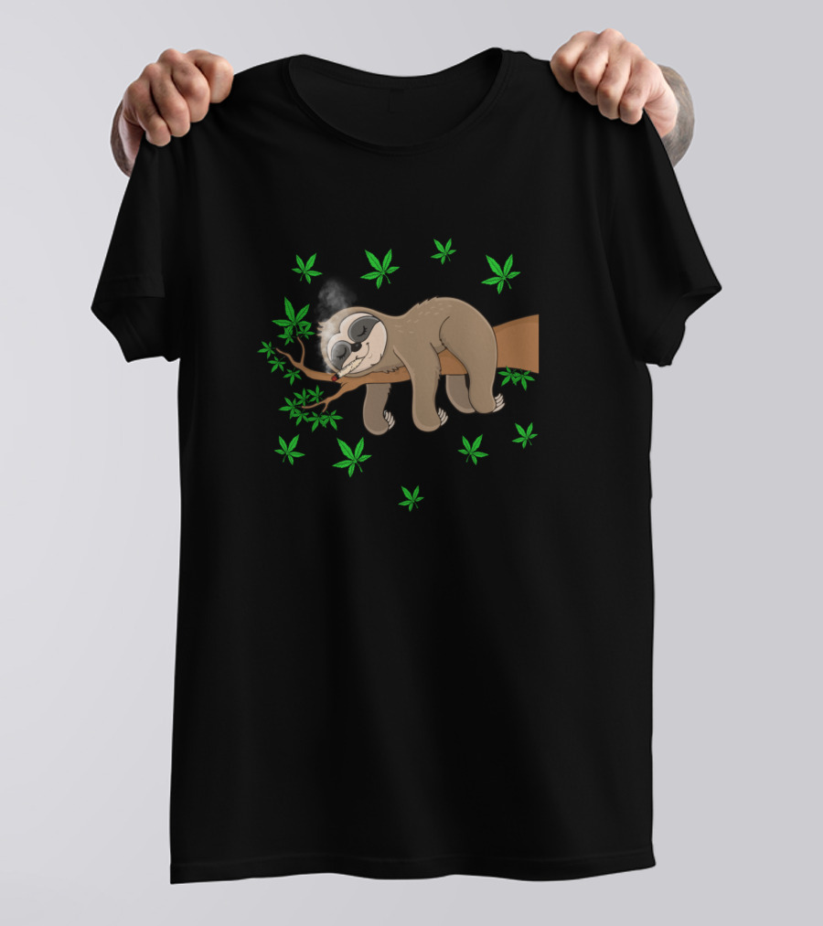 Sloth Smoking Weed Cannabis 420 THC Marijuana Leaf Relaxion T-Shirt